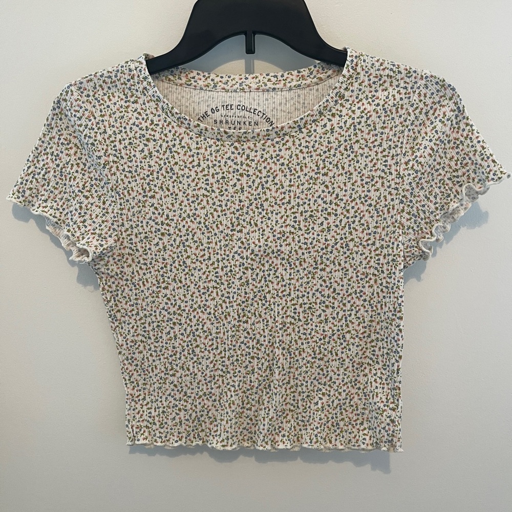 Aeropostal Floral Print Shrunken Tee